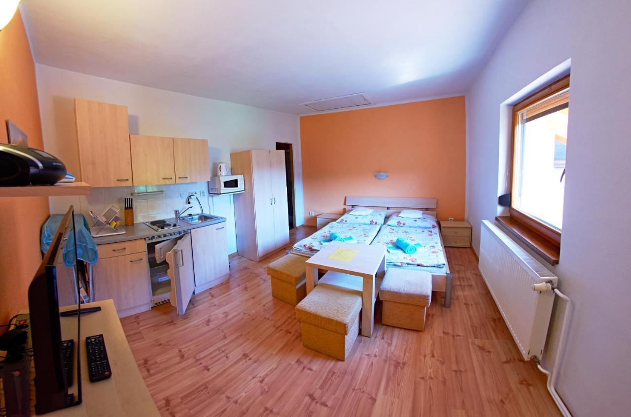 Važec Vila Rhea מראה חיצוני תמונה